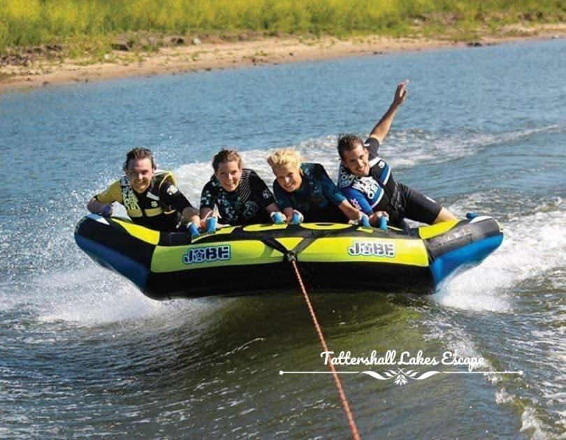 Meridian Tattershall Lakes Escape - Lakeside Lodge Caravan With A Fishing Peg Luxury Hot Tub Extérieur photo